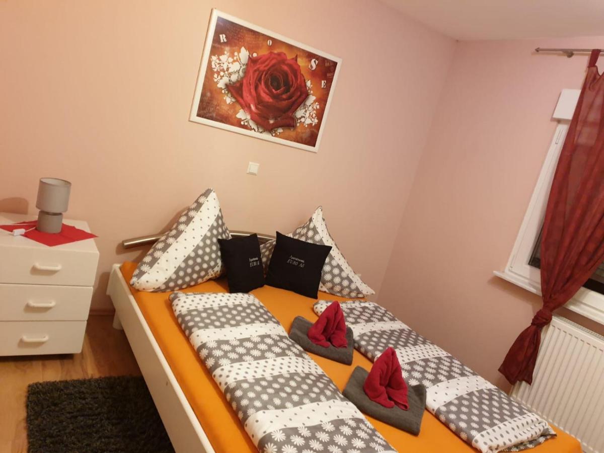 Apartment Euro As Kappel-Grafenhausen Bagian luar foto